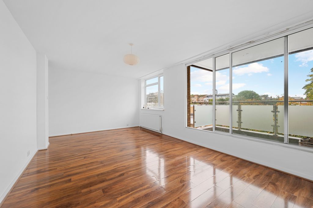 Property photo 2 of 11 Picture No. 06