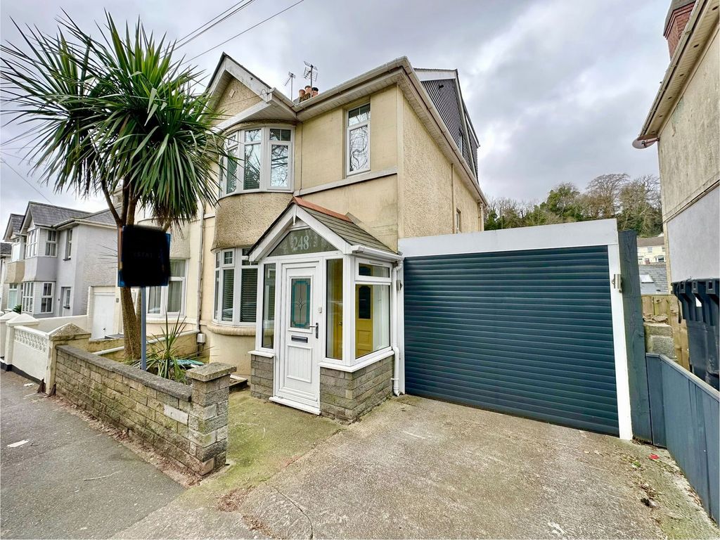 Property photo 1 of 24
