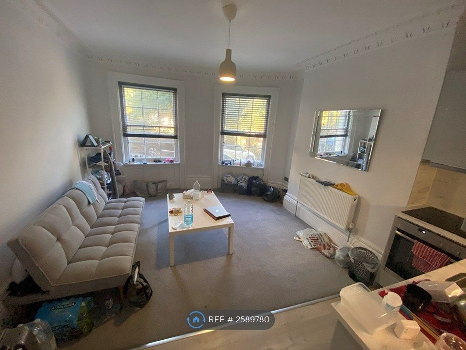 Property photo 2 of 5