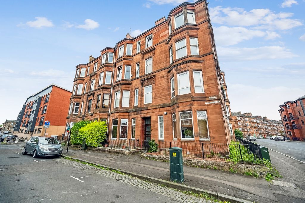 Property photo 1 of 9