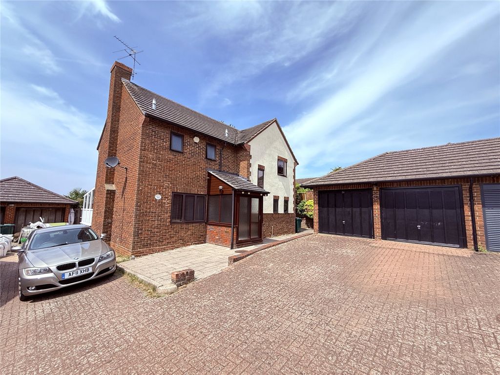 Property photo 1 of 19 Picture No. 24