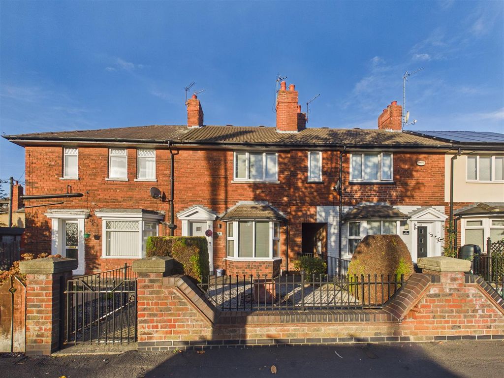 Property photo 1 of 10 Cam05451G0-Pr0227-Still013.Jpg
