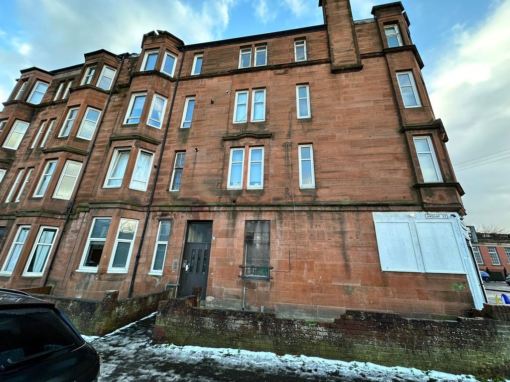 Property photo 1 of 6