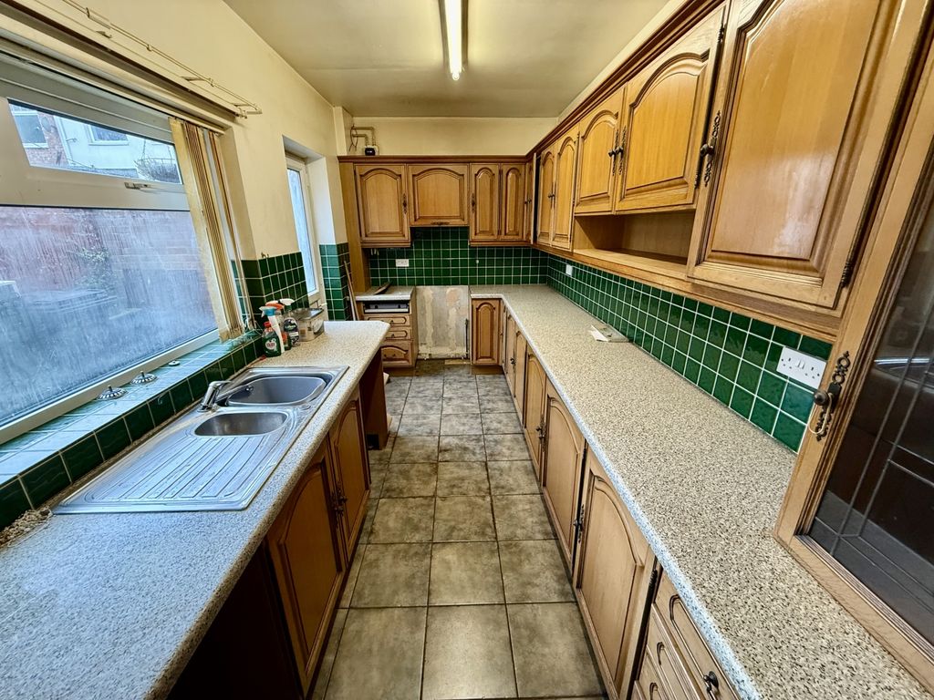 Property photo 3 of 8 Img_5455