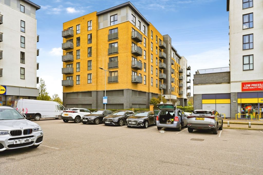 Property photo 1 of 20 Pbox-Img.Jpg