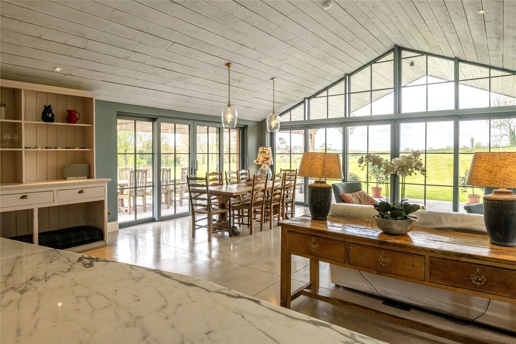 Property photo 3 of 24 Dining/Family Area