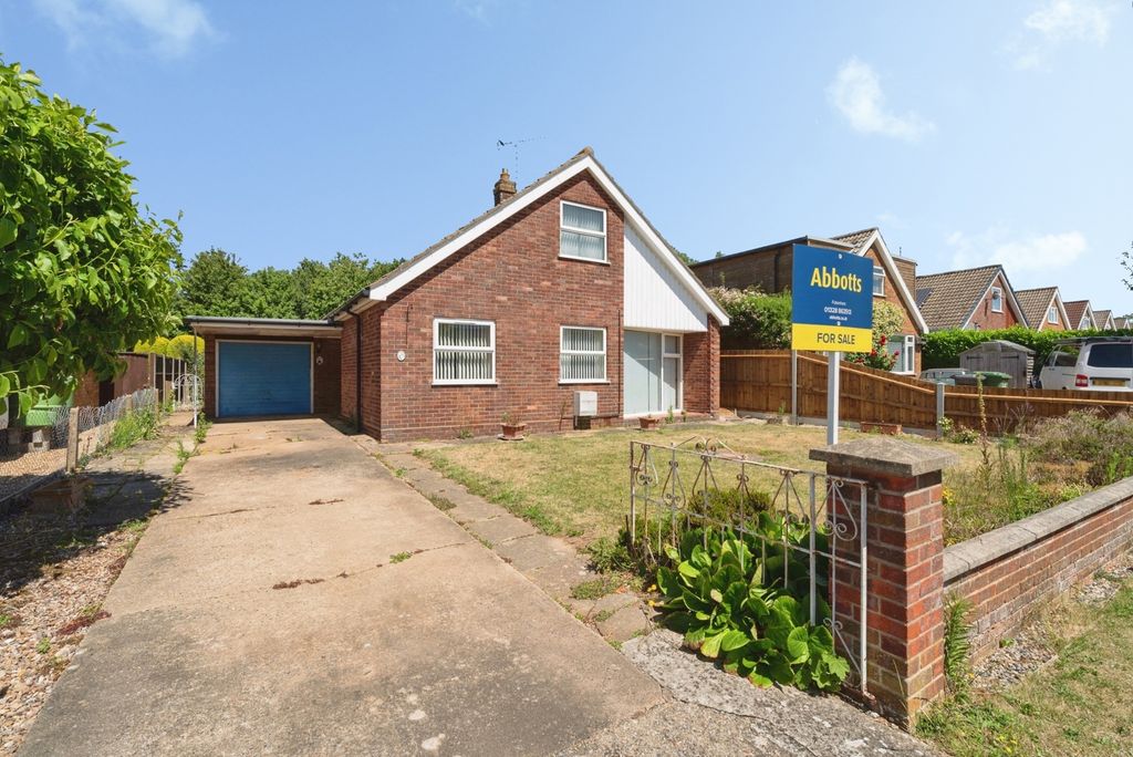 Property photo 1 of 17 Pbox-Img.Jpg