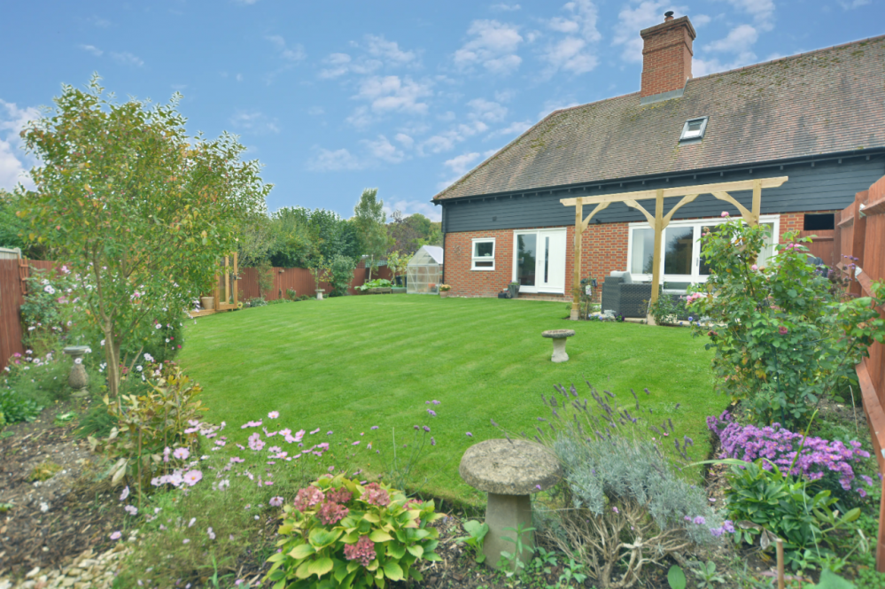 Property photo 1 of 27 Agents Notes