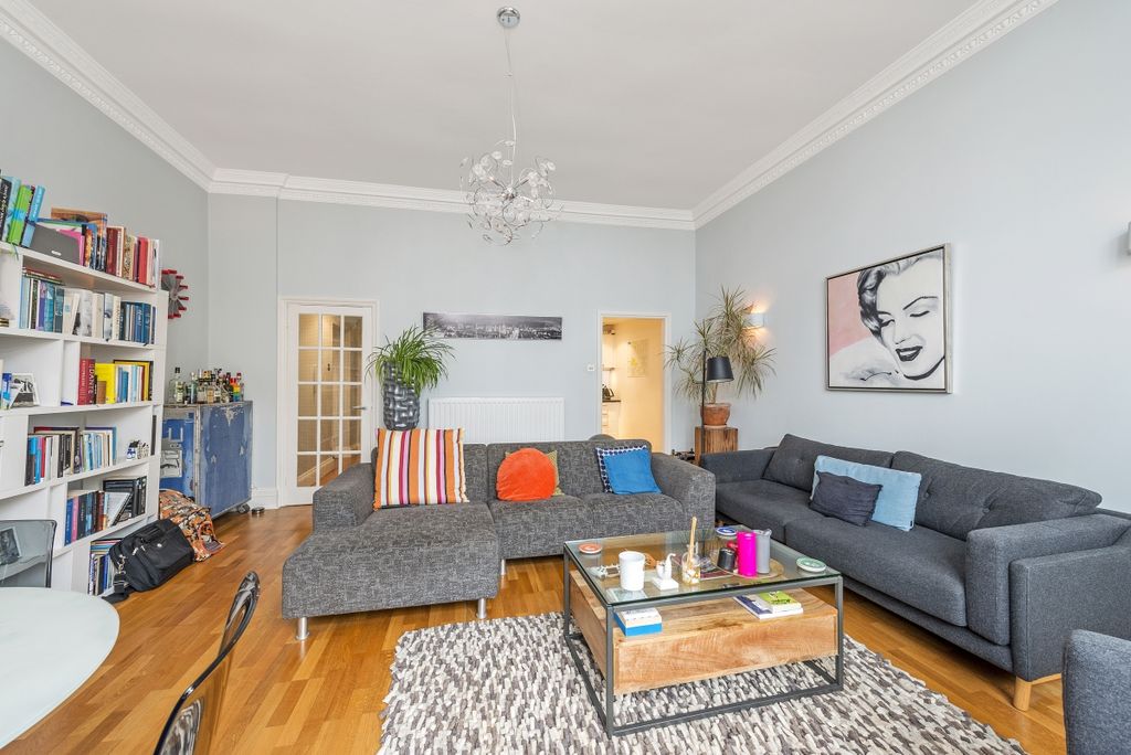Property photo 3 of 8 06