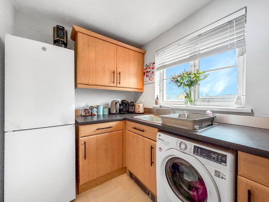 Additional image 11 of 2 bed flat for saleSmall Meadow Court, Caerphilly CF83