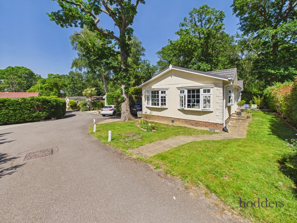 Property photo 1 of 21 Picture No. 30