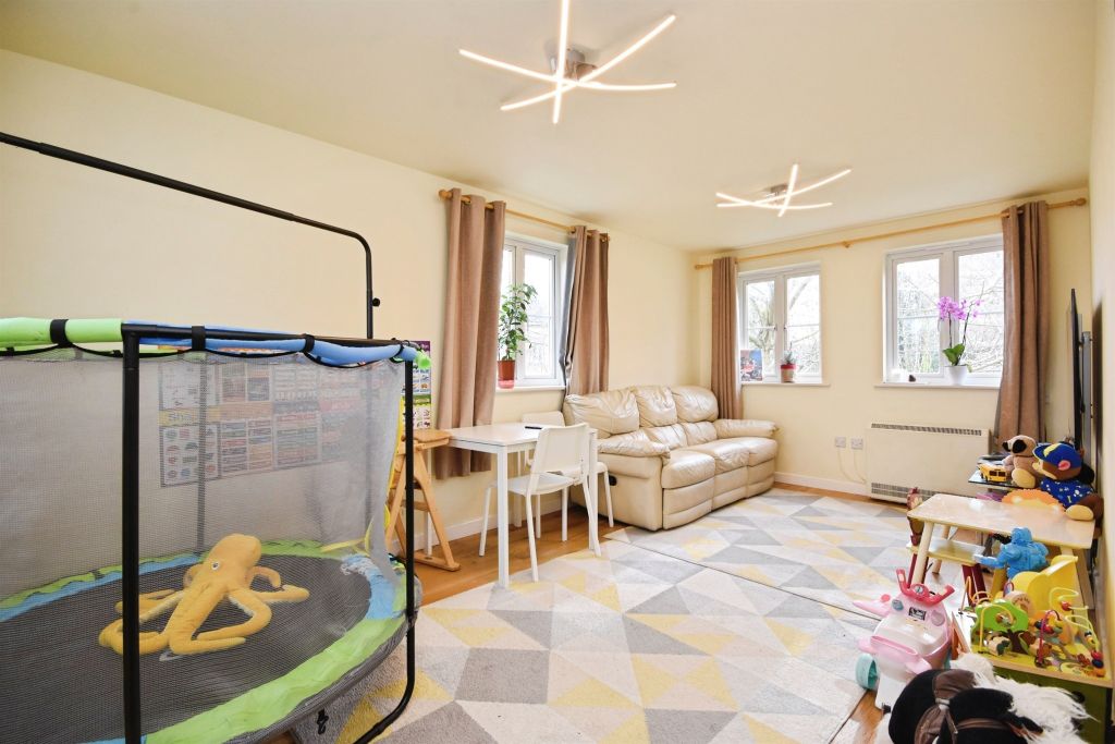 Property photo 3 of 15