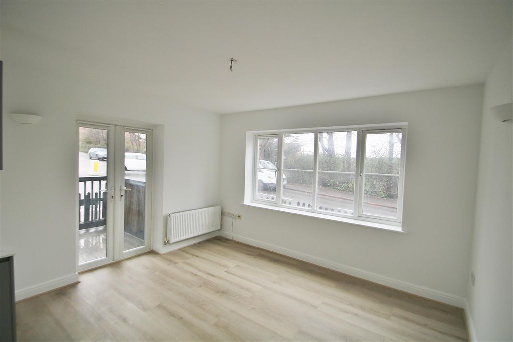 Property photo 2 of 8 Img_6934.Jpg