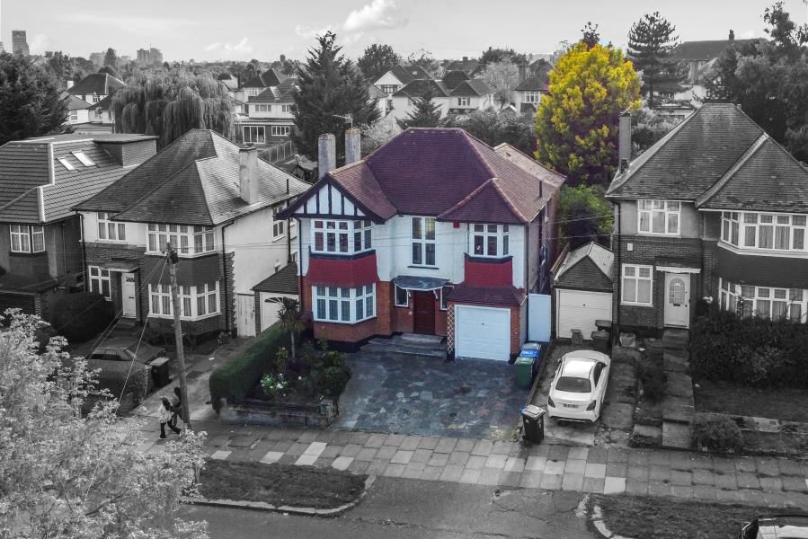 Property photo 1 of 25