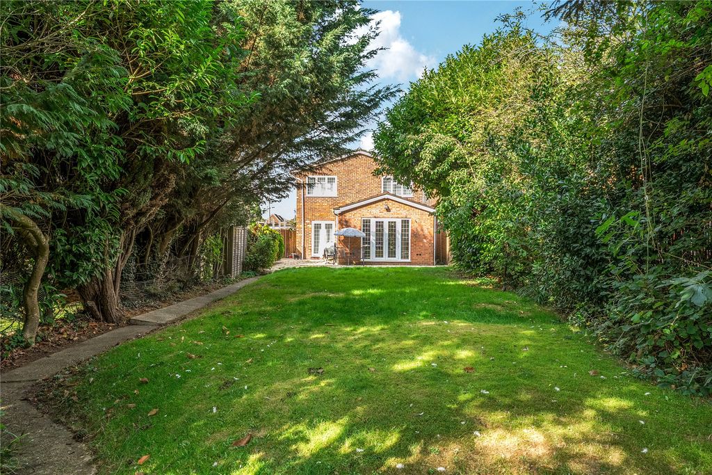 Property photo 3 of 22 Picture No. 04