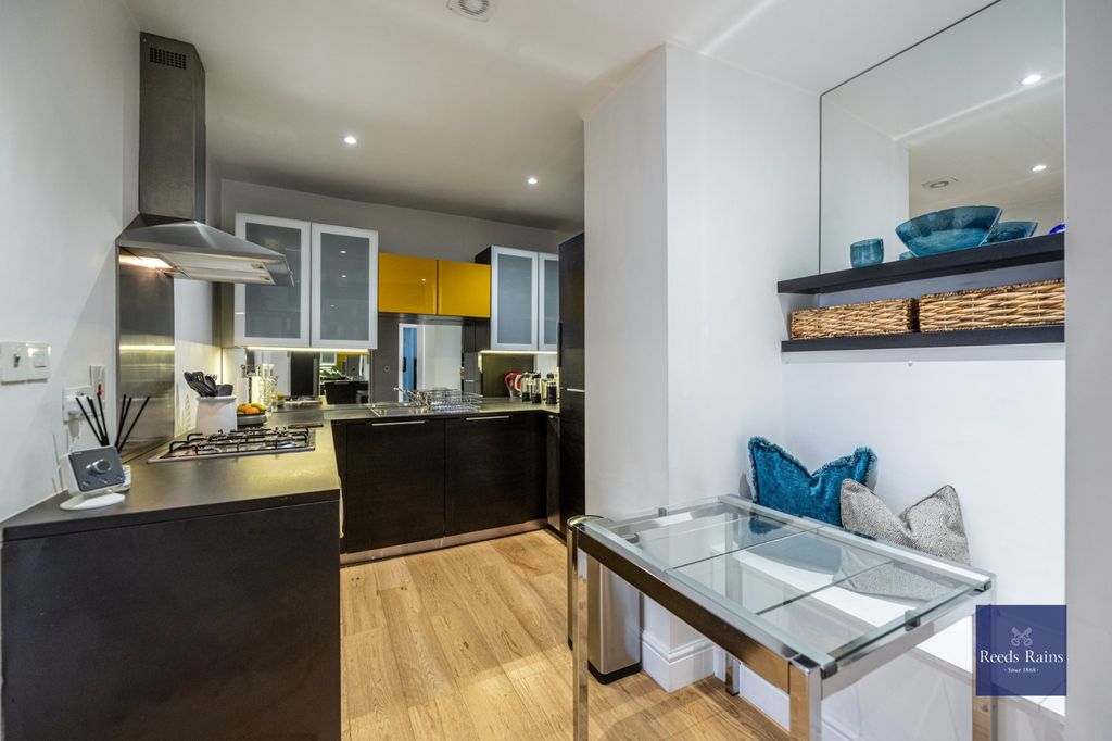 Property photo 2 of 12 Picture No. 09