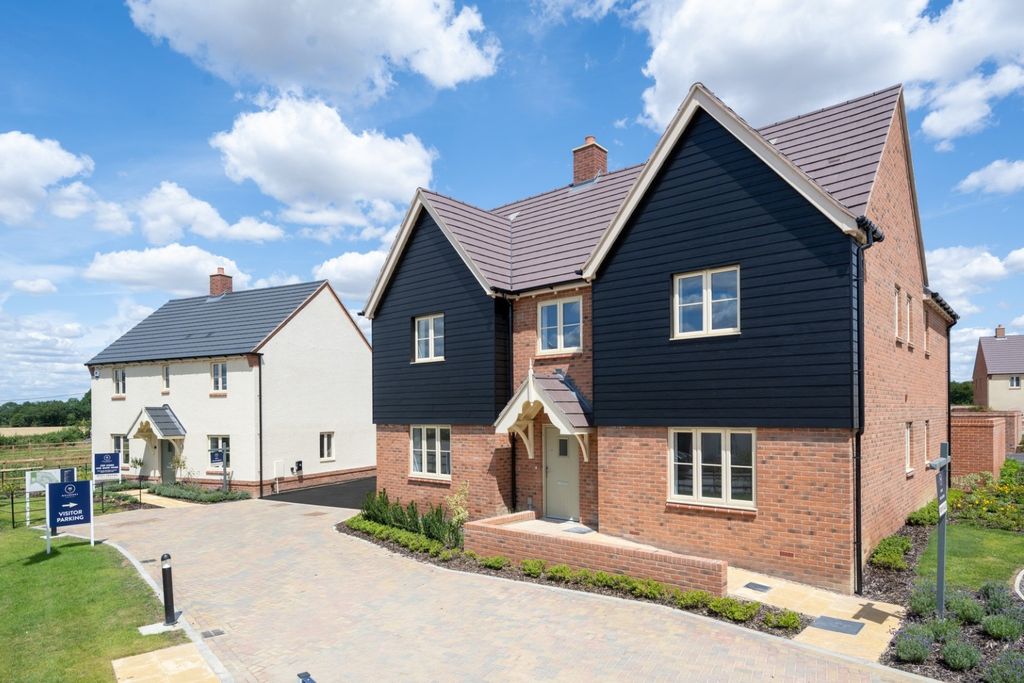 Property photo 3 of 17 5157303