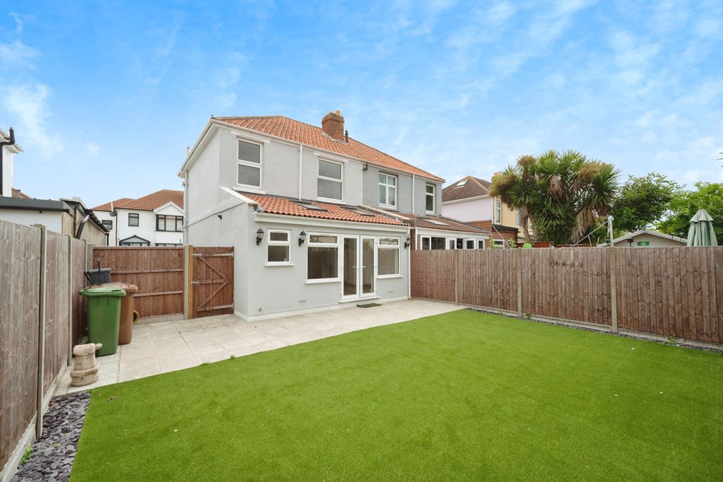 Property photo 2 of 16 Photography