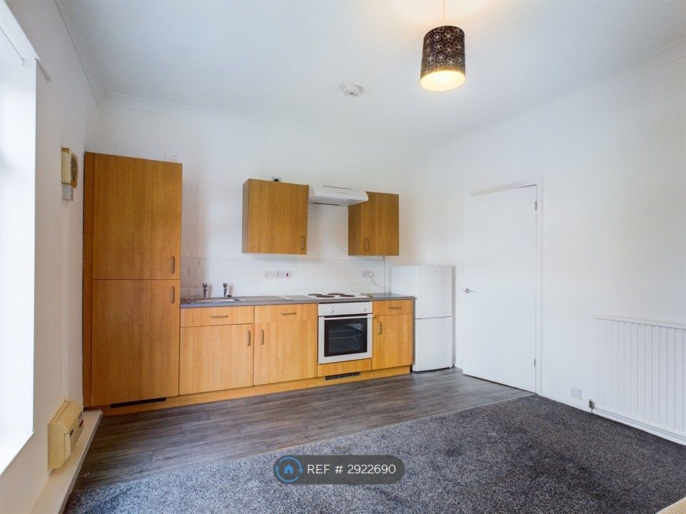 Property photo 1 of 4