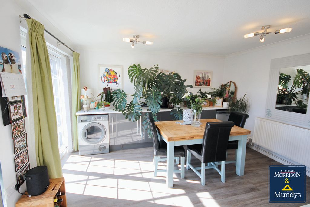 Property photo 3 of 16 Dining Room