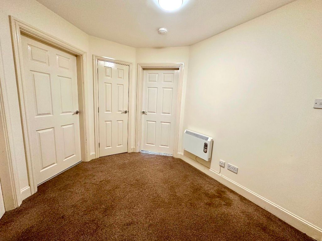 Property photo 3 of 12 Photo 3