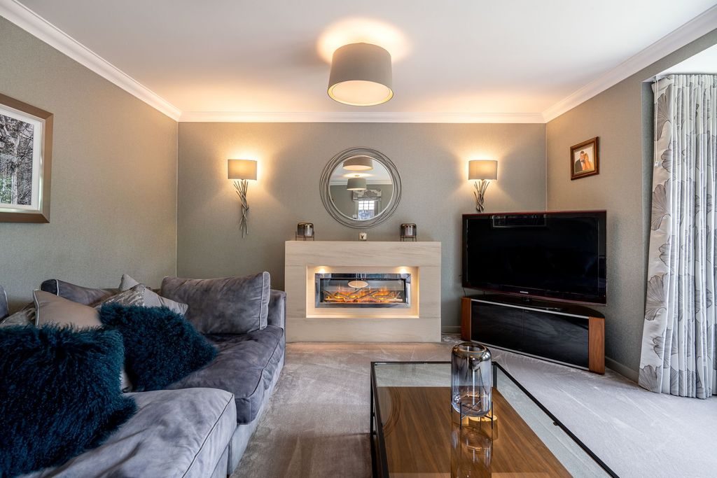 Additional image 7 of 5 bed detached house for sale7 Finlayson Lane, Carnwath, Lanark ML11