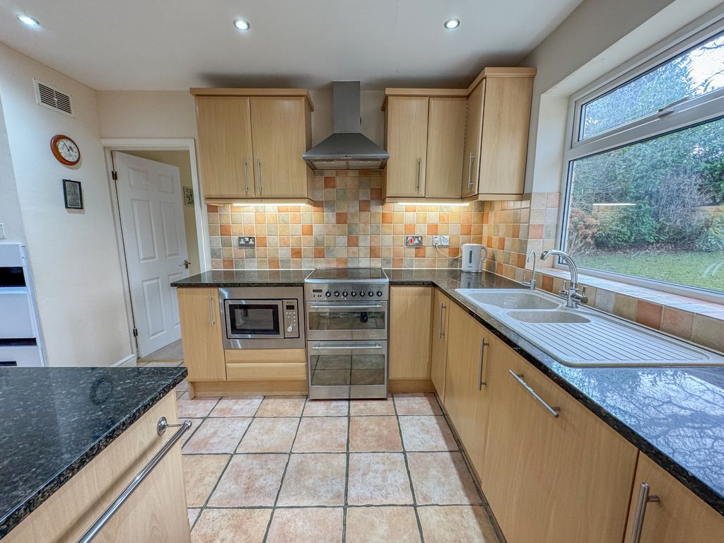 Property photo 3 of 35 Kitchen 1