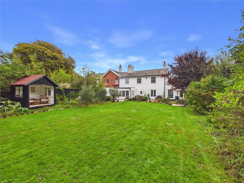 Property photo 3 of 19 Picture No. 04