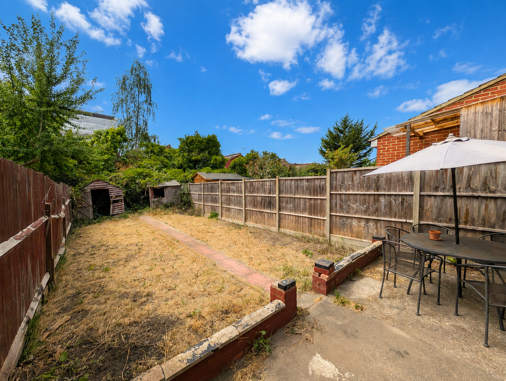 Property photo 2 of 20