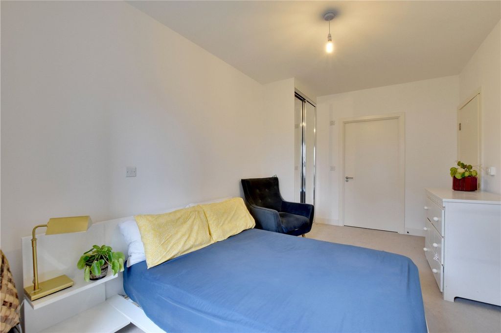 Property photo 2 of 25 Master Bedroom