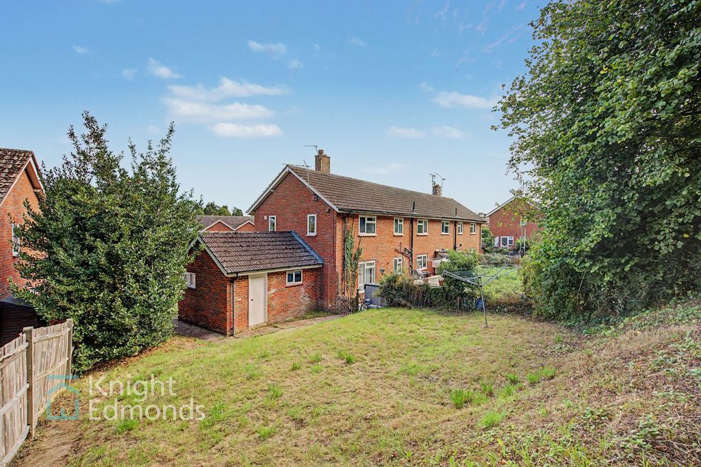 Property photo 1 of 12 Rear External