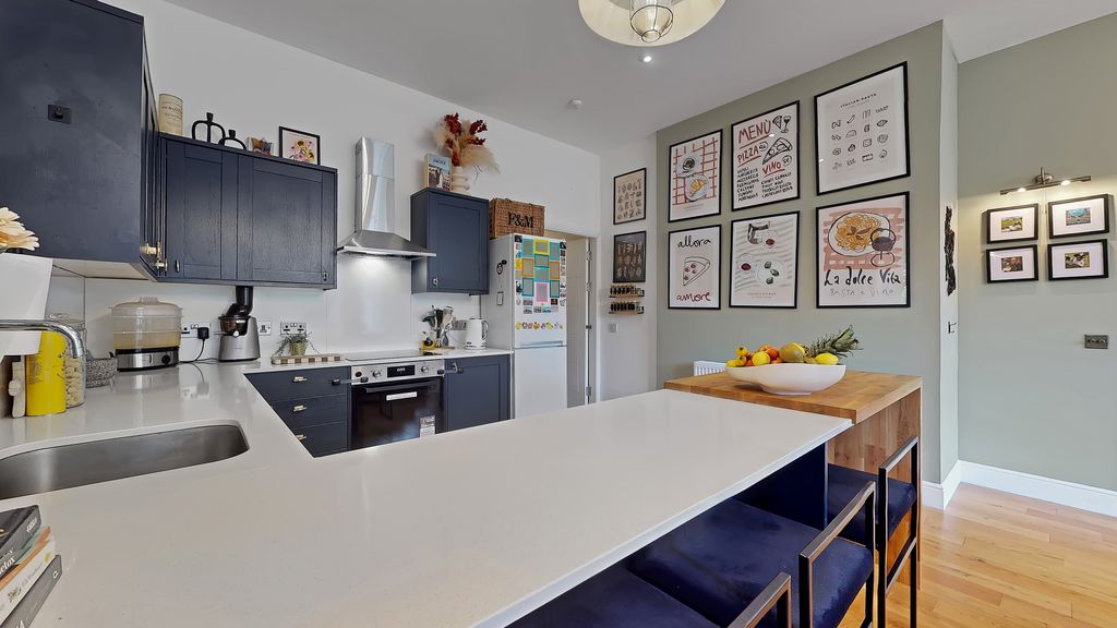 Additional image 8 of 2 bed flat for saleMain Door, Kelvinside Gardens, North Kelvinside G20
