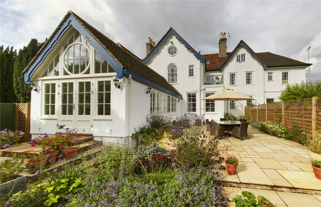 Property photo 2 of 28 Picture No. 50