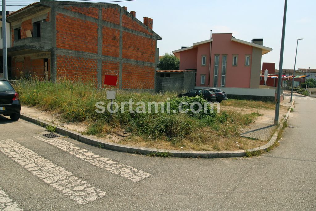 Property photo 2 of 3