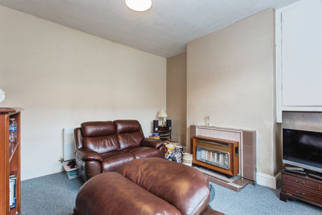 Property photo 3 of 14 Pbox-Img.Jpg