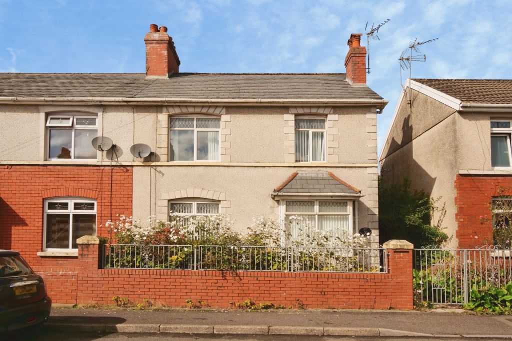 Property photo 1 of 19