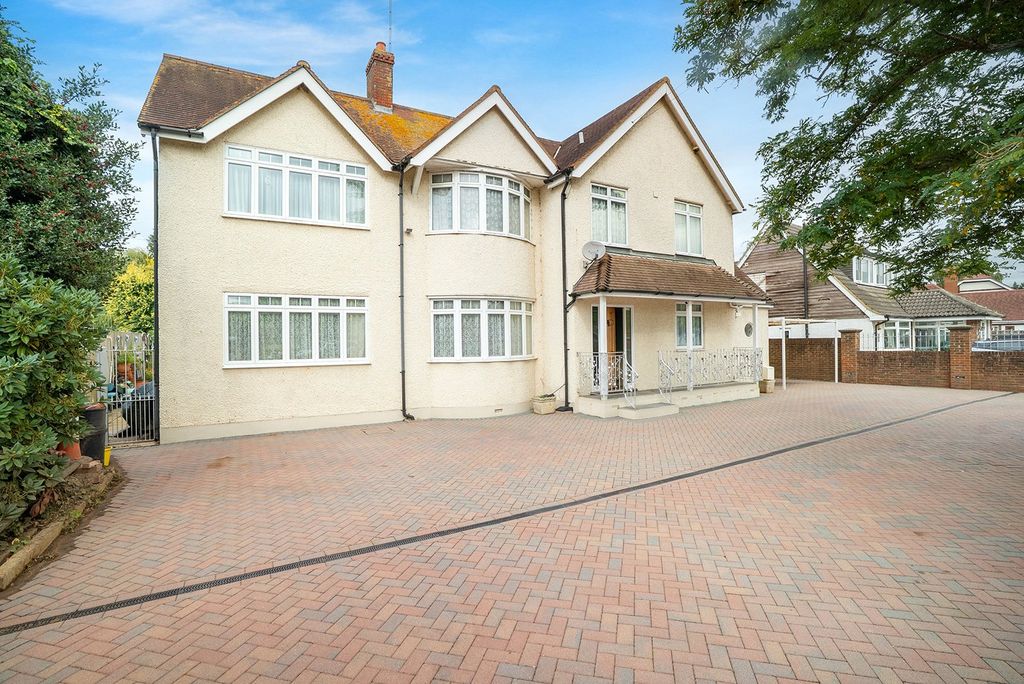 Property photo 2 of 41 Picture No. 96