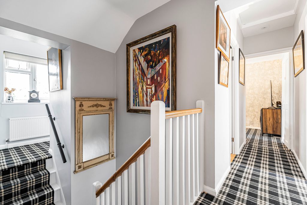 Additional image 19 of 4 bed detached house for saleCastleleigh Court, Enfield EN2