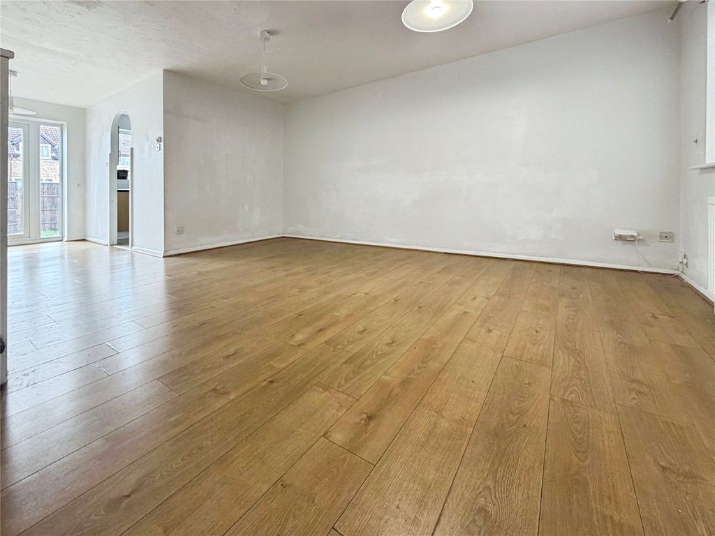 Property photo 3 of 13 Picture No. 04