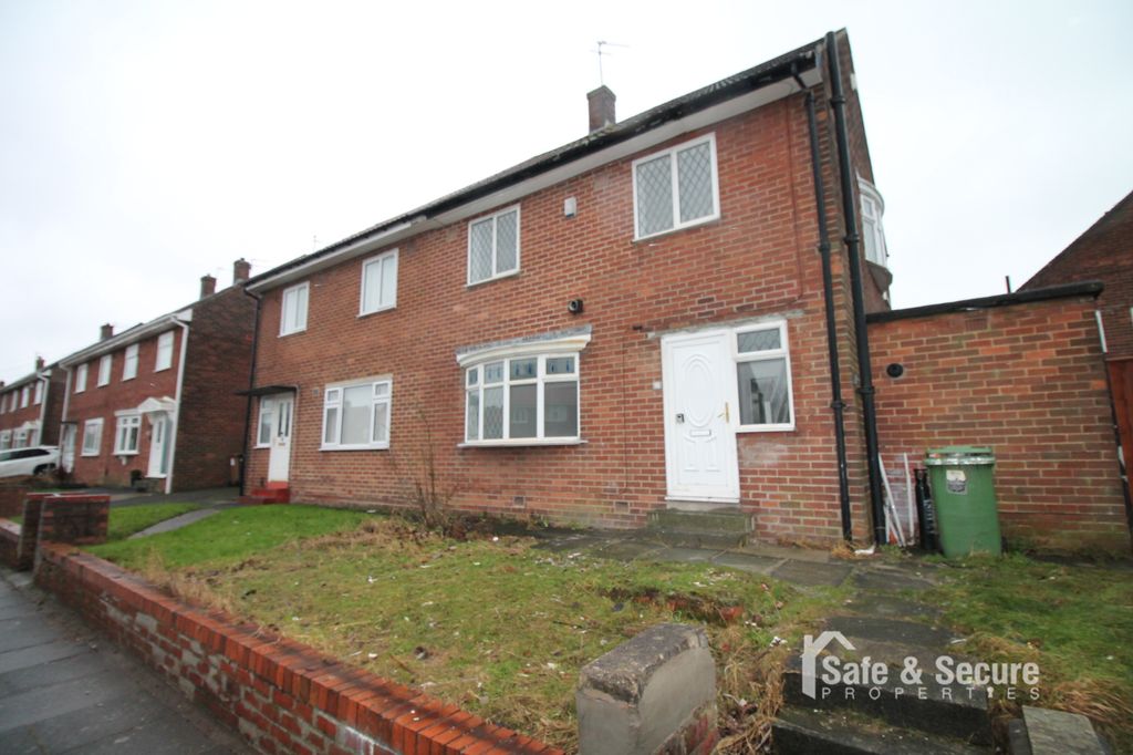 Property photo 1 of 16 Front External