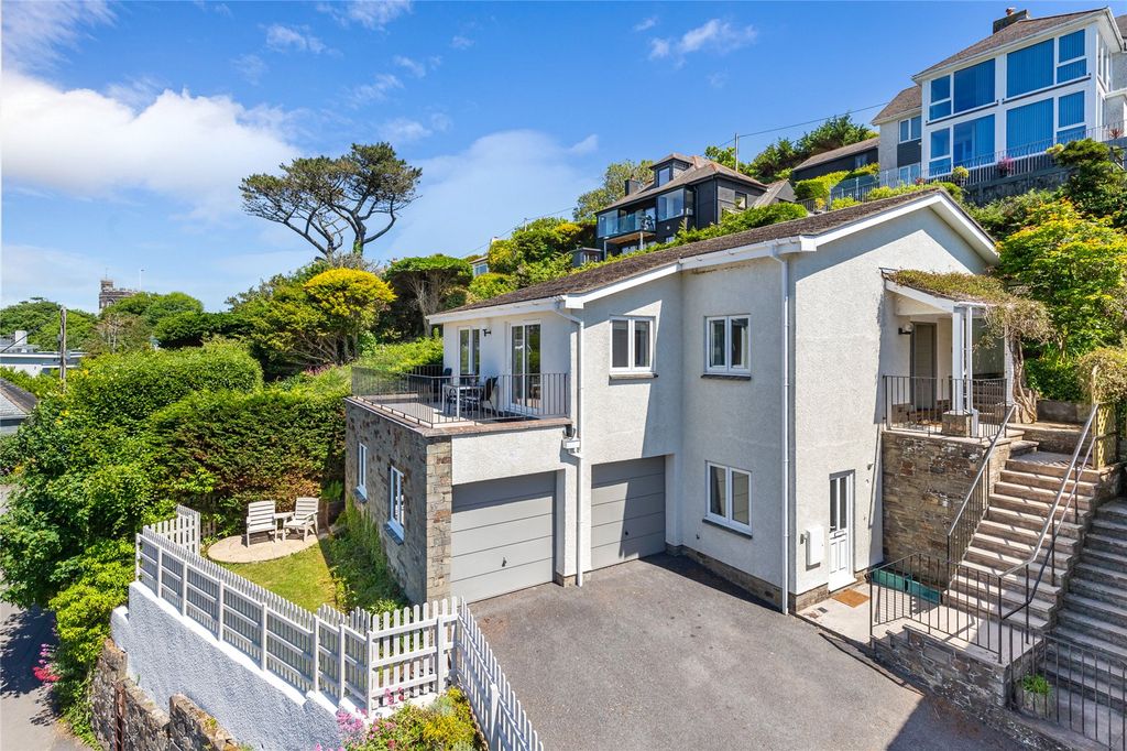 Property photo 2 of 19 Img