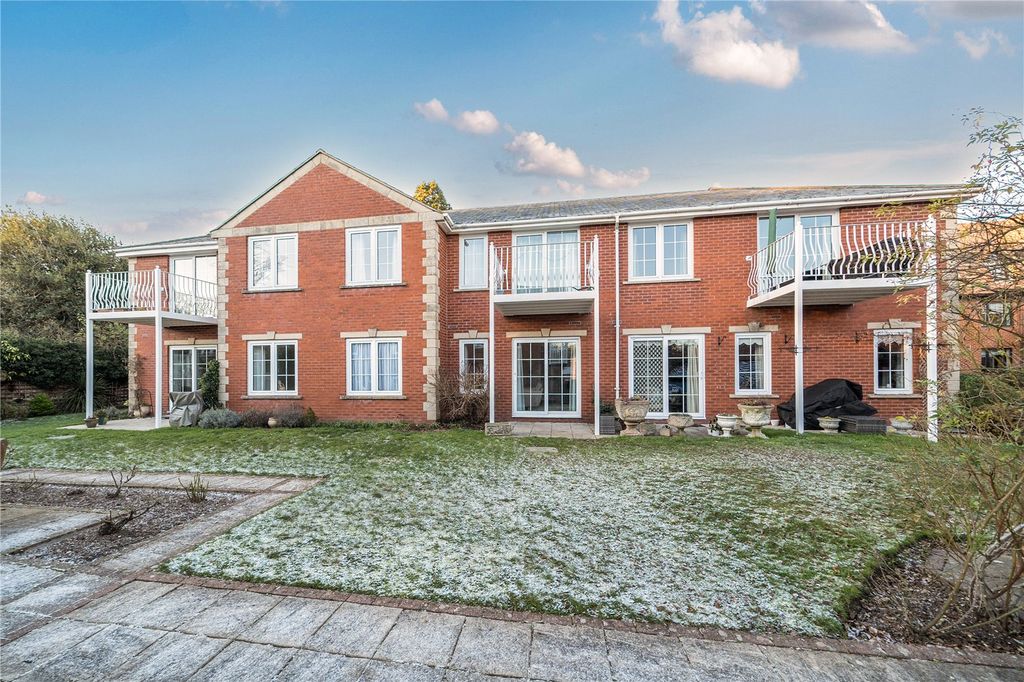 Property photo 1 of 14 Picture No. 09