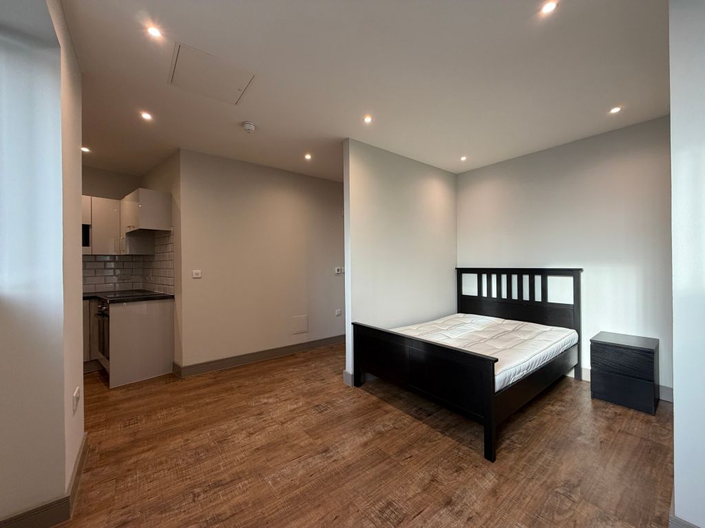 Property photo 3 of 13 Bedroom