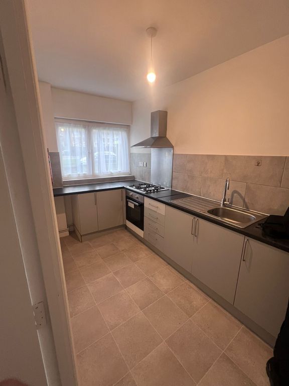 Property photo 2 of 3