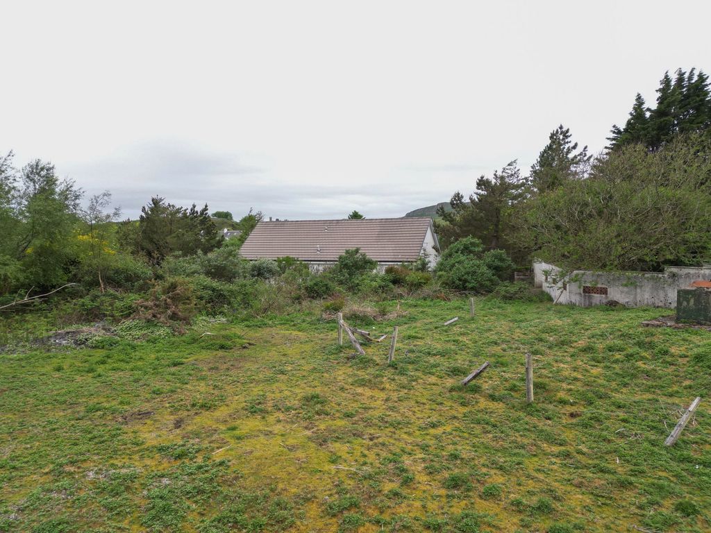 Property photo 3 of 4