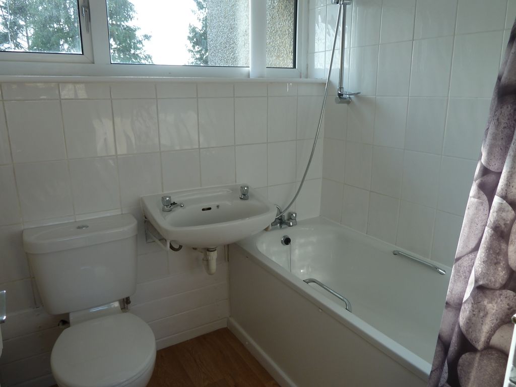 Property photo 3 of 4