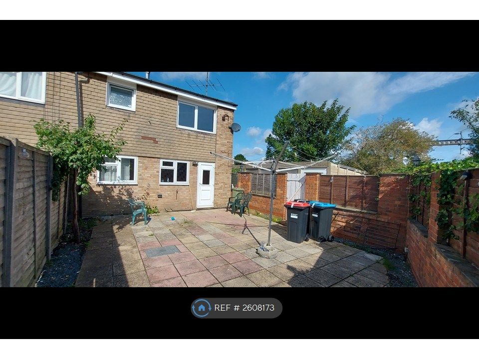 Property photo 2 of 21
