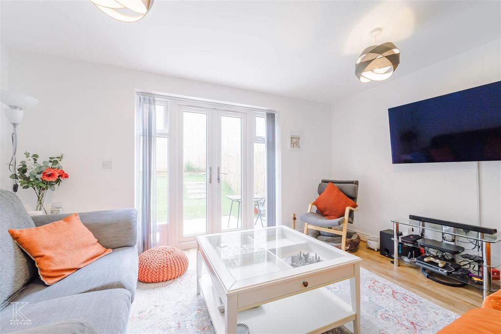 Property photo 3 of 16 3.Jpg