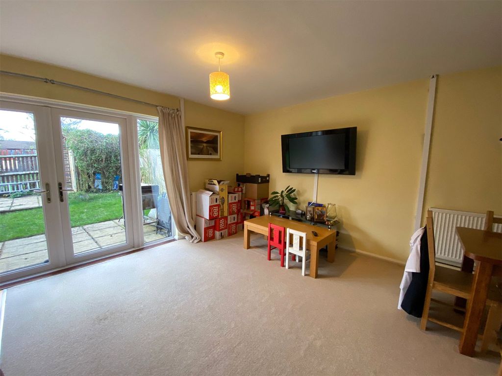 Property photo 3 of 8 Picture No. 23