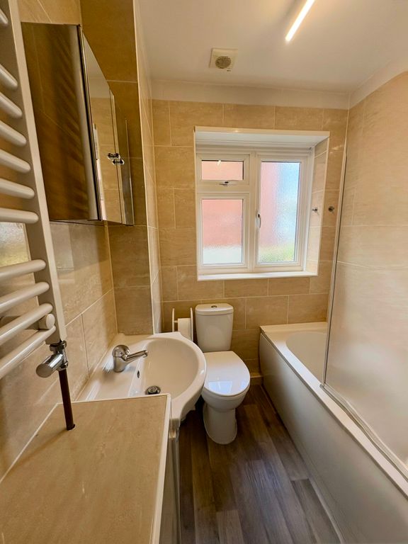 Property photo 3 of 7 Img_5560